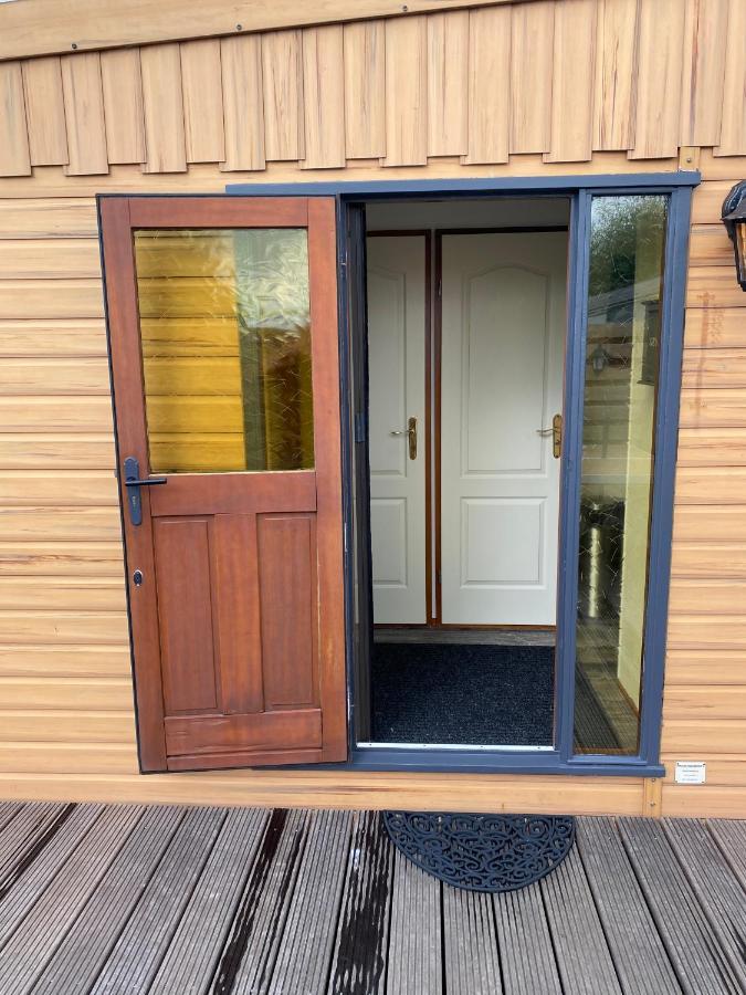 C'Est La Vie Houseboat Hotel Nederhorst den Berg Eksteriør billede