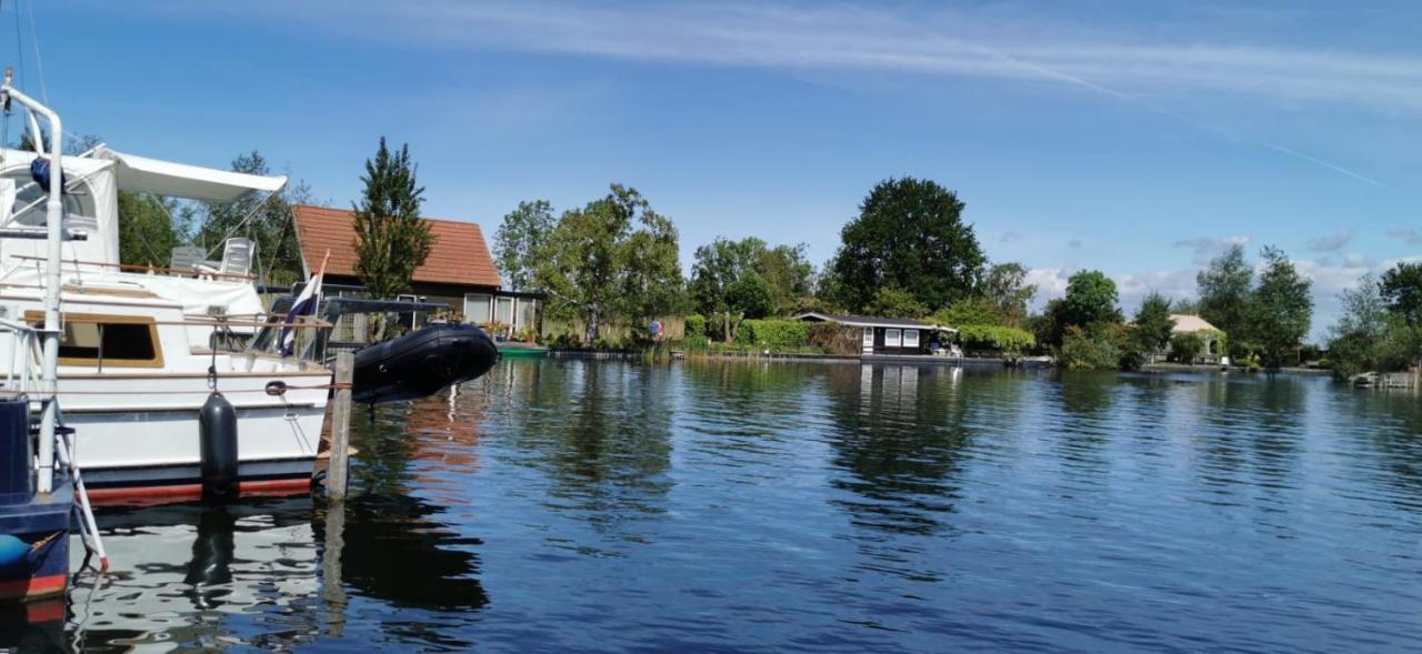 C'Est La Vie Houseboat Hotel Nederhorst den Berg Eksteriør billede