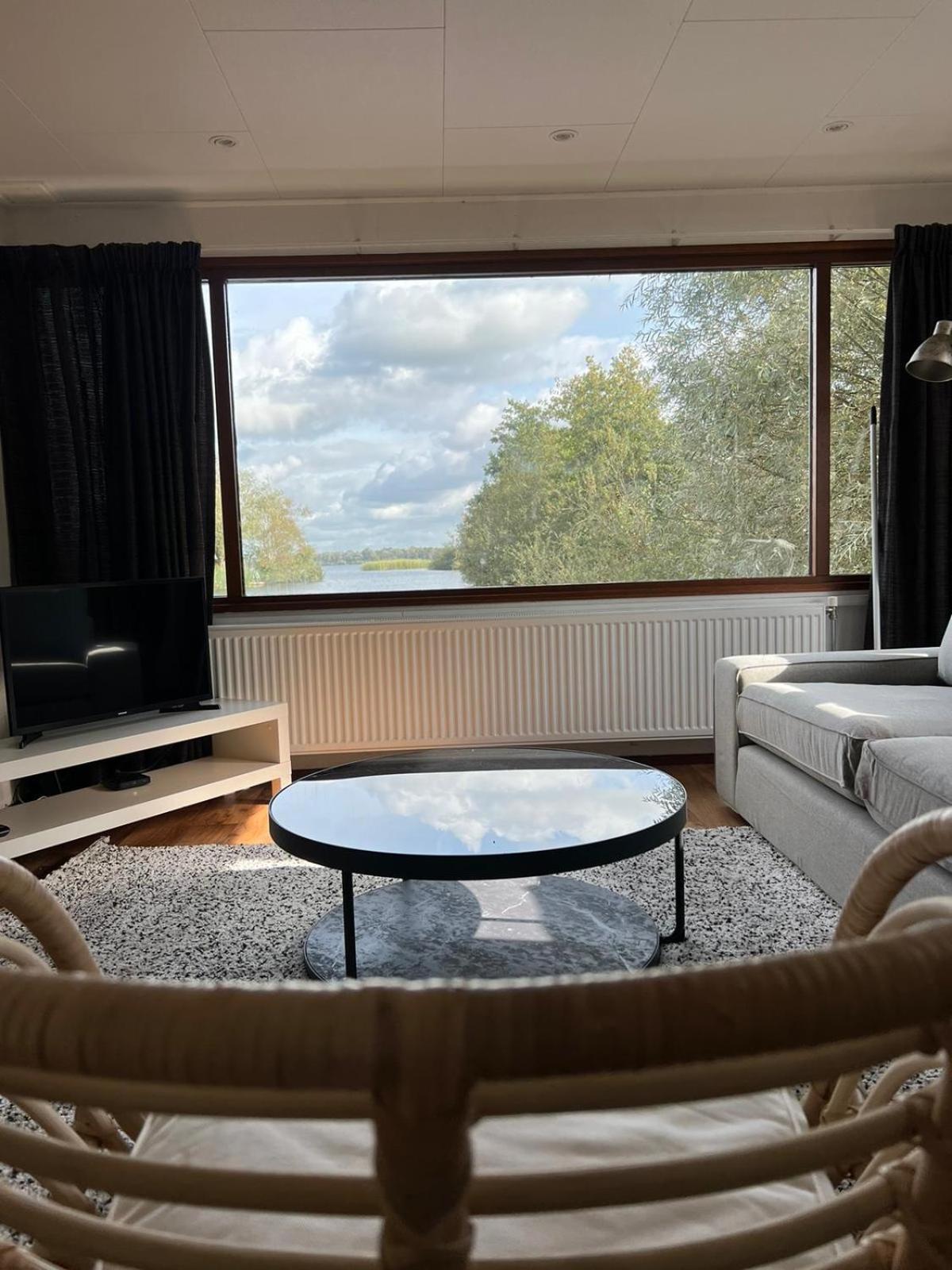 C'Est La Vie Houseboat Hotel Nederhorst den Berg Eksteriør billede