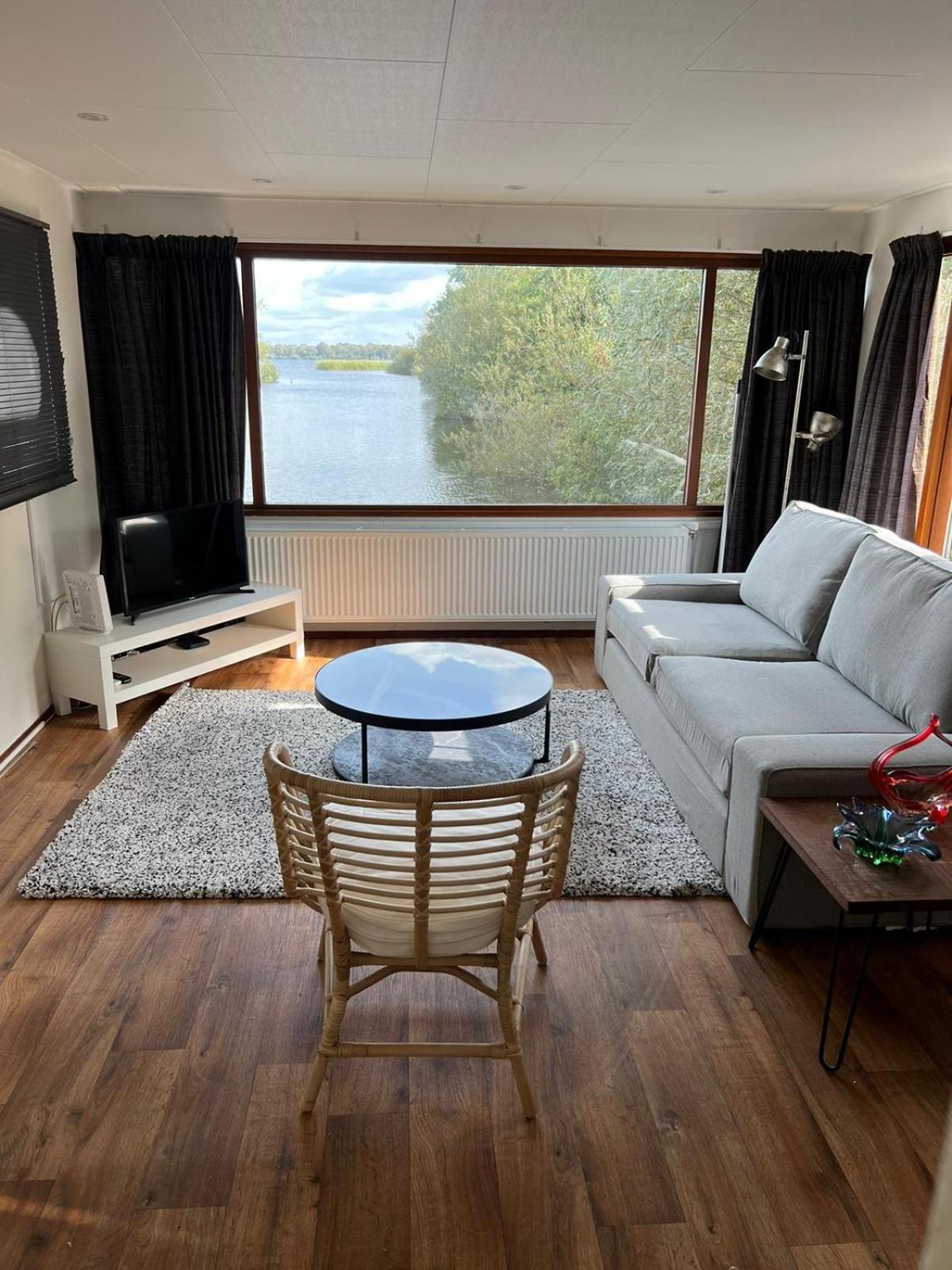 C'Est La Vie Houseboat Hotel Nederhorst den Berg Eksteriør billede