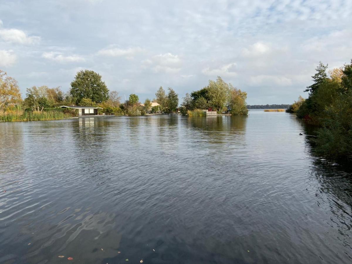 C'Est La Vie Houseboat Hotel Nederhorst den Berg Eksteriør billede