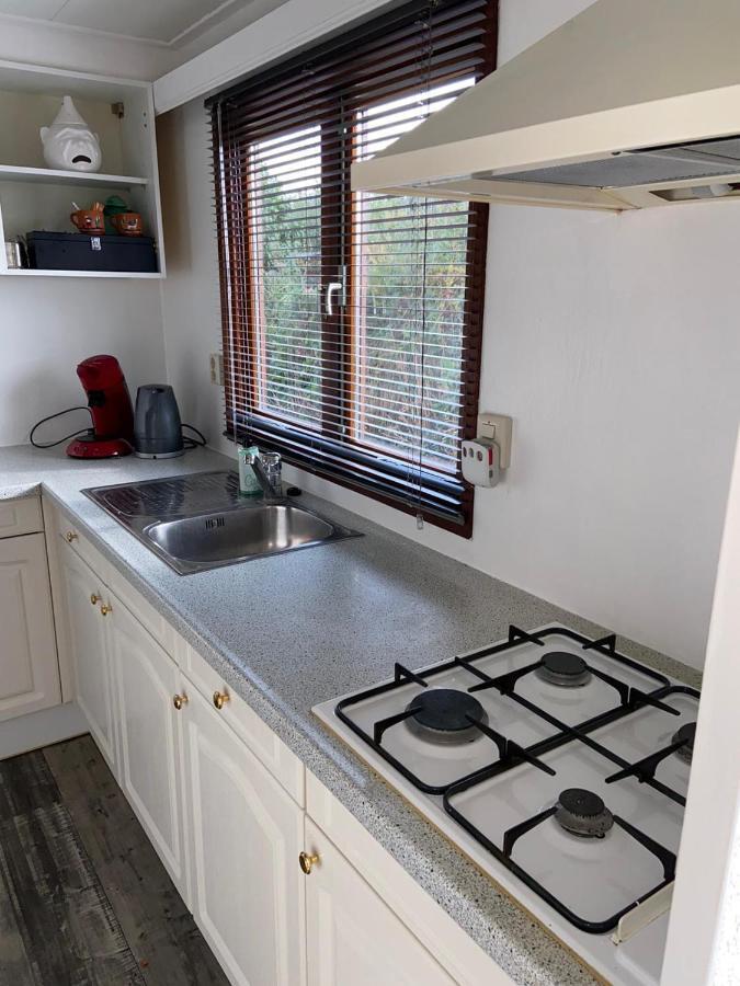 C'Est La Vie Houseboat Hotel Nederhorst den Berg Eksteriør billede